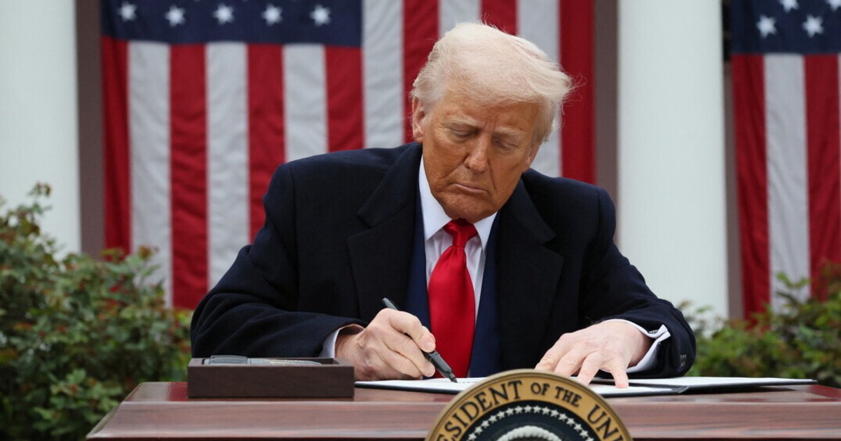 Comment les décisions des tribunaux pourraient affecter les politiques commerciales agressives de Trump