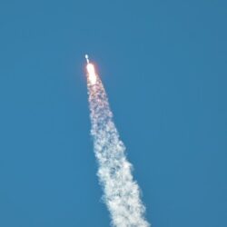L&rsquo;Agence de développement spatial reprend les lancements de satellites clés après des retards, critiques des organismes de surveillance