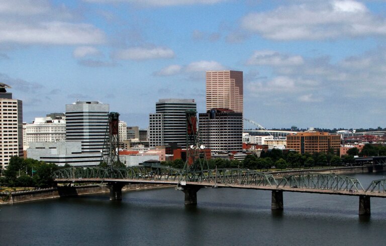L&rsquo;Oregon dépense plus que jamais pour le logement à faible revenu. Une loi d&rsquo;État garde les détails secrets.