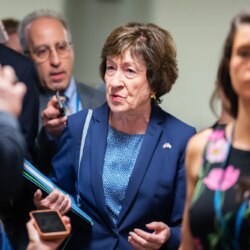 Susan Collins a rejeté nos reportages comme étant de vieilles nouvelles. Certaines de ses affirmations ne sont pas vraies.