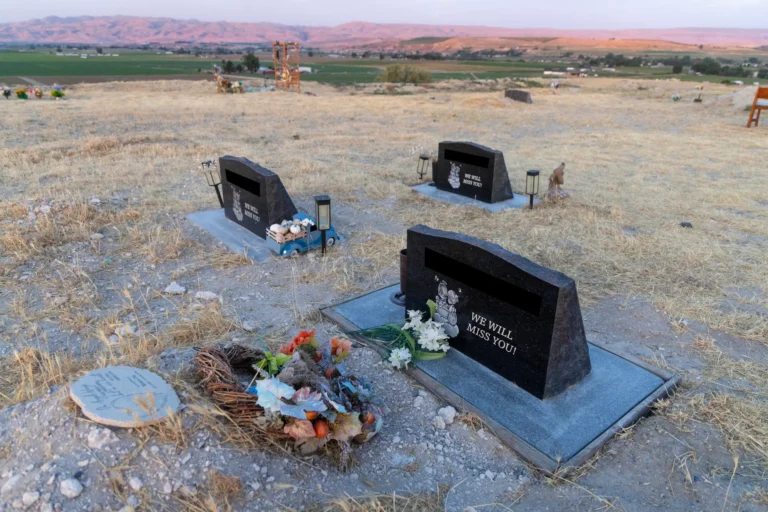 Quatre enfants dans une famille qui guérissait par la foi sont morts. Les autorités ne pouvaient rien faire.